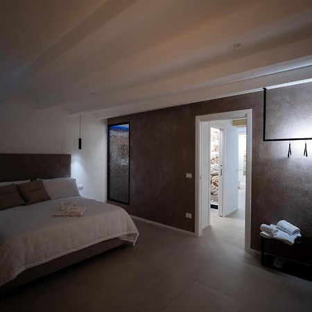 Santateresa19 Suite & Spa Palermo Exteriör bild