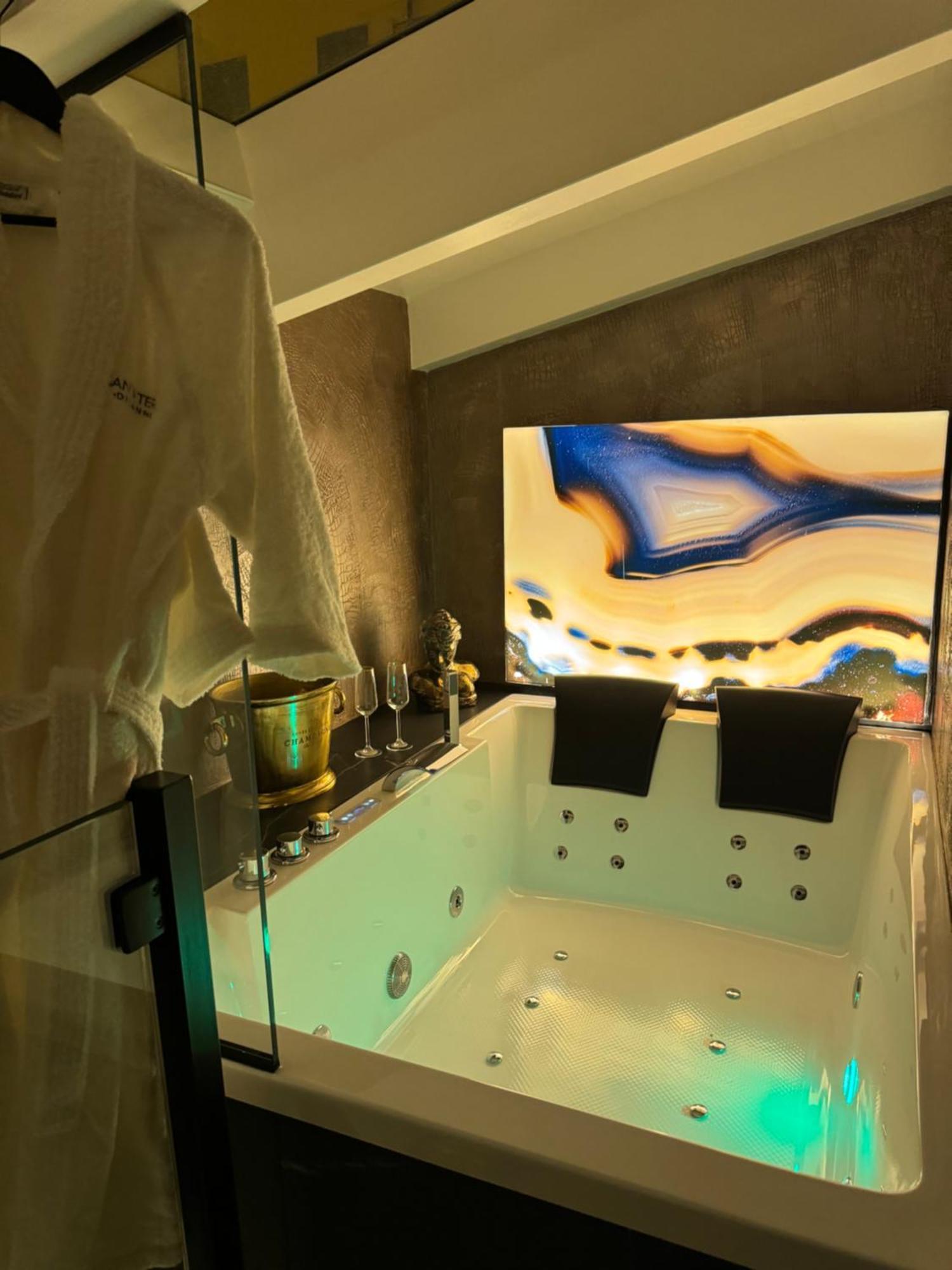 Santateresa19 Suite & Spa Palermo Exteriör bild