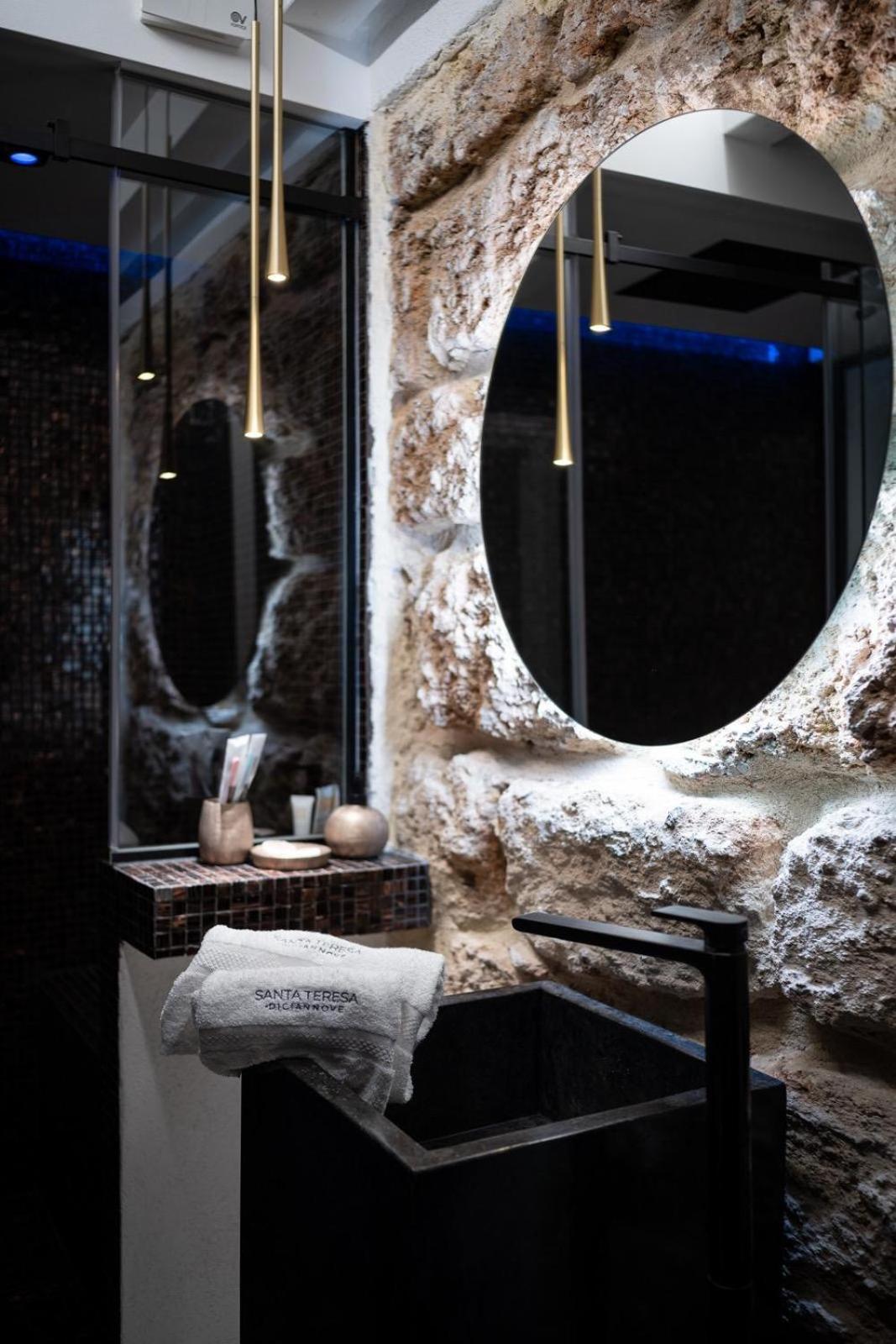 Santateresa19 Suite & Spa Palermo Exteriör bild